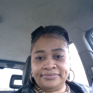 Meet your Posher, Felice